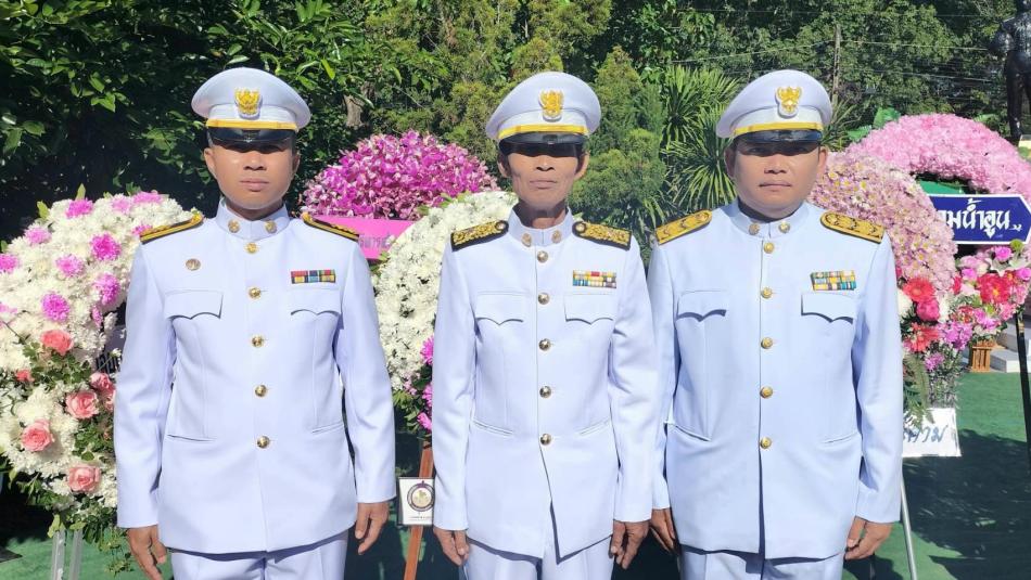 เมื่อวันจันทร์ ที่ ๒๓ ตุลาคม ๒๕๖๖ นายบุญธรรม เจริญรส นายกองค์การบริหารส่วนตำบลหนองบัว ได้นำข้าราชการ พนักงานจ้าง ขององค์การบริหารส่วนตำบลหนองบัว เข้าร่วมในกิจกรรมน้อมรำลึกในพระมหากรุณาธิคุณพระบาทสมเด็จพระจุลจอมเกล้าเจ้าอยู่หัว เนื่องในวันปิยะมหาราช ประจำปี พ.ศ.๒๕๖๖